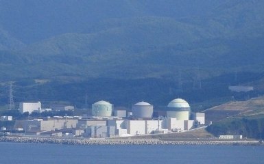 Японія запустила третій атомний реактор