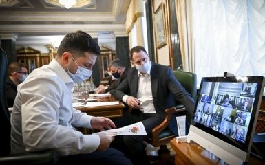 ОП планує виплати компенсацій за можливі наслідки вакцинації від COVID-19