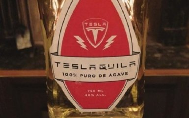 Tesla реєструє бренд текіли