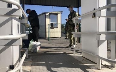 Украина срочно изменила правила пересечения КПВВ на Донбассе