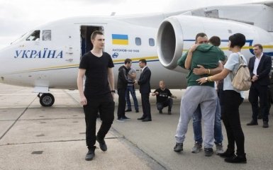 Трамп и Меркель отреагировали на обмен пленными между Украиной и Россией