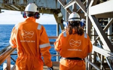 Немецкую компанию подозревают в поставках газового конденсата для бомбардировок Украины