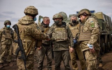 Команда Зеленского прокомментировала перенос переговоров ТКГ из Минска
