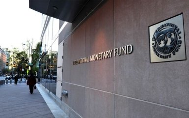 МВФ змінив свій кризовий прогноз щодо України
