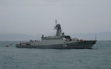 РФ почала перекидати в Чорне море кораблі Каспійської флотилії