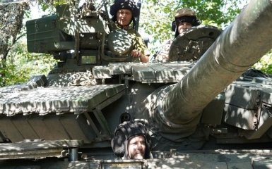 Контрнаступ йде важко, але щодня просуваємося вперед — Данілов
