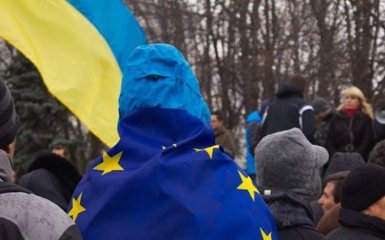 Поняла, что если надену вышиванку, меня разорвут - луганчанка о «русской весне»