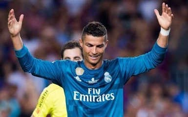 Роналду отримав 5 матчів дискваліфікації за поштовх судді