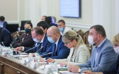 Кабмін провів кадрові перестановки в МОН і МОЗ