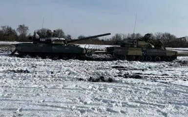 Украинские военные сдерживают наступление оккупантов по всем направлениям