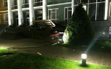 В Одессе произошел взрыв в банке: опубликованы фото и видео