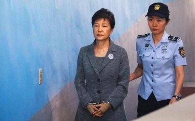 Суд вынес громкий приговор Экс-президенту Южной Кореи