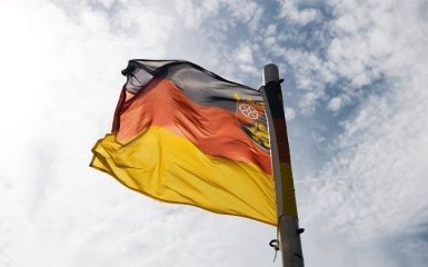 Німеччина передала Україні 20 РСЗВ