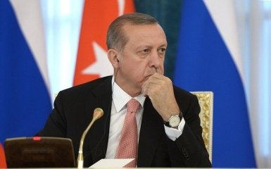 В Україні жорстко відреагували на скандальну зустріч Ердогана з делегацією з Криму