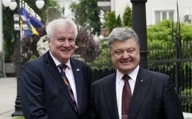 "Нормализация сотрудничества с Россией возможна только при выполнении Москвой Минских соглашений": премьер Баварии на встрече с Порошенко