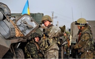 У Порошенка розповіли, чому АТО на Донбасі не закінчилося за кілька тижнів