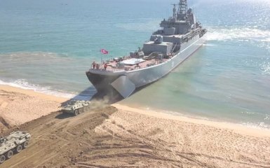 Корабль Новочеркасск