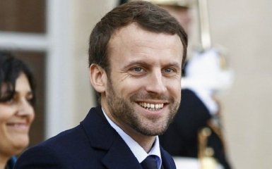 Макрон виступив проти ізоляції Трампа і Путіна від Європи