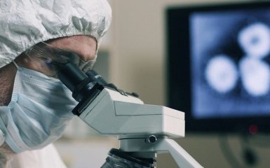 Количество больных коронавирусом в Украине 24 ноября растет крайне быстро