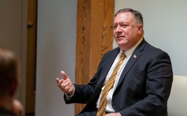 Злонамеренные планы - Помпео сделал жесткое предупреждение Зеленскому