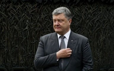 Роковини трагедії MH17: Порошенко заявив, що Україна допоможе покарати РФ