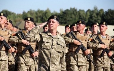 Минобороны заверило готовность защищать Украину