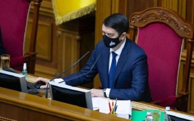 Рада планує ввести штрафи за порушення самоізоляції