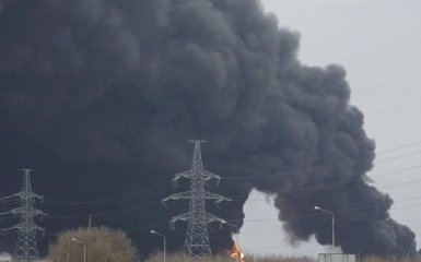 У Мелітополі пролунала серія потужних вибухів