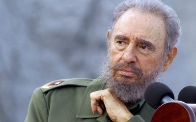 Не дотянул до Моторолы: в сети обсуждают решение властей Кубы насчет Фиделя Кастро