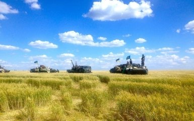 У Порошенко рассказали об украинских потерях на Донбассе и показали документы