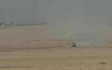 Справжній трилер: соцмережі вразило драматичне відео зі смертником в Сирії