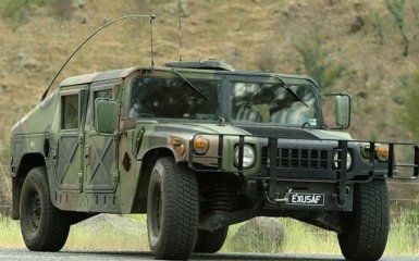 США надасть 40 медичних автомобілів Hummer українським військовим