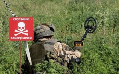 На Донбассе подорвалась группа саперов, один военный погиб