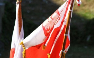 ЕС озвучил последнее предупреждение Польше после ЛГБТ-скандала