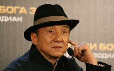 Дочь Джеки Чана госпитализирована после попытки суицида