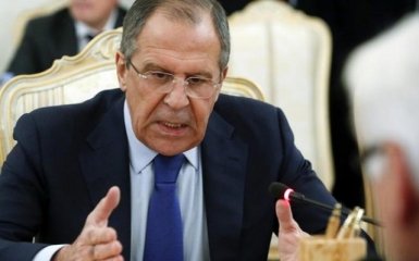 РФ не веде переговорів про повернення Криму - Лавров