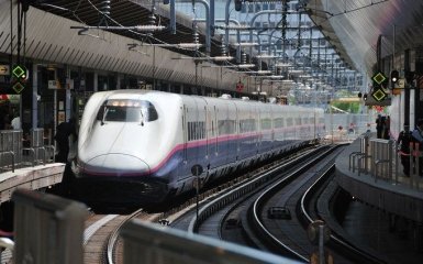 В Токіо масово зупинилися поїзди