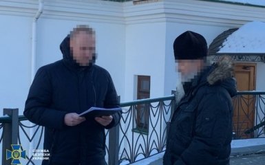 СБУ вручила підозру священнику-організатору скандального богослужіння у Києво-Печерській Лаврі
