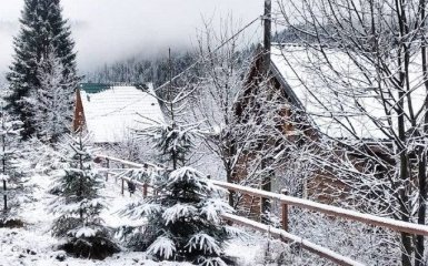 Украину засыпает снегом: появились зрелищные фото
