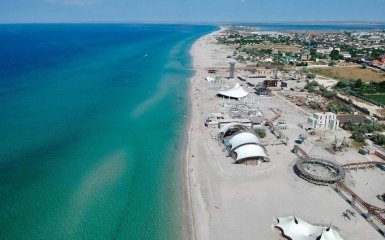 Ждуны сезона 2018: в сети снова смеются над показательными фото из оккупированного Крыма