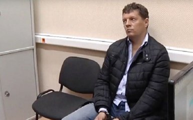 Российский суд продлил арест украинского журналиста Романа Сущенко