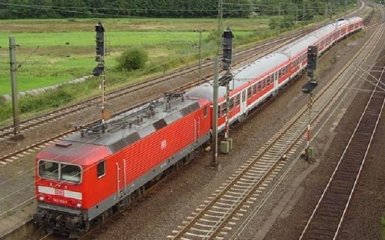 У Німеччині зіткнулися два потяги