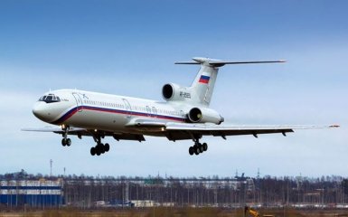 Крушение самолета в России: на борту оказались известные люди, появился список