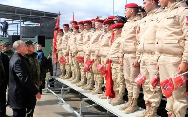Путин усиливает милитаризацию молодежи — аналитики назвали причину