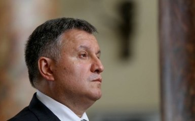 Аваков виступив з жорсткою пропозицією щодо охорони судів
