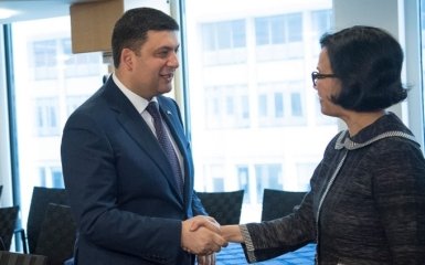 Гройсман похвастался, что раздобыл огромную сумму для Украины