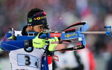 Фантастический Фуркад завоевал пятое "золото" на Кубке мира по биатлону