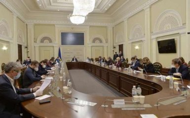 Будем принимать решение - Разумков раскрыл срочный план Верховной Рады