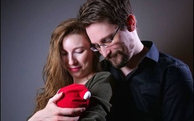 Беглый сотрудник ЦРУ Эдвард Сноуден стал отцом в первый раз
