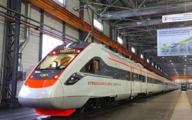 УЗ оцінила ймовірність підвищення тарифів на пасажирські перевезення в 2022 році